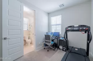 Photo #5: 6211819 Listing