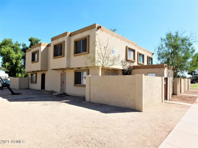 MLS: 6211988 Condo For Sale