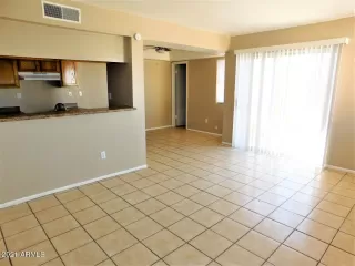 Photo #1: 6211988 Listing 