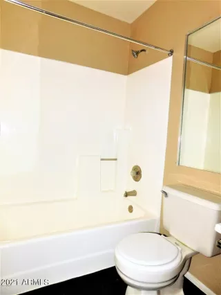 Photo #6: 6211988 Listing 