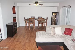 Photo #2: 6211991 Listing