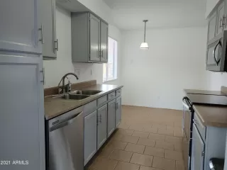 Photo #5: 6211992 Listing 