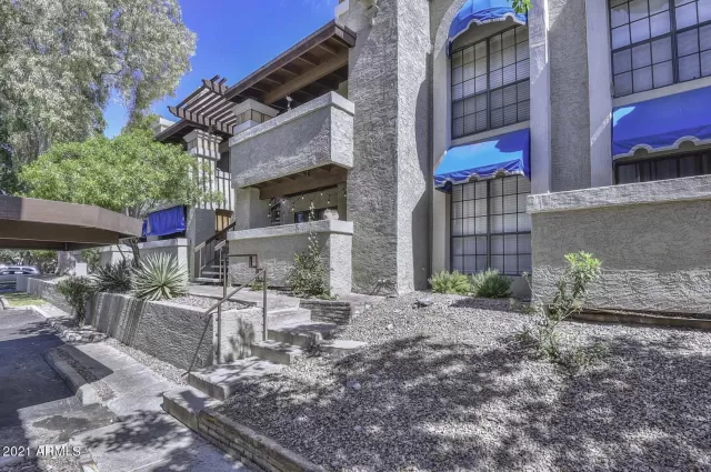 MLS: 6212009 Condo For Sale
