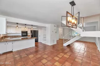 Photo #4: 6212038 Listing