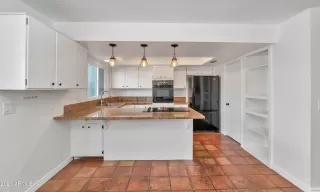 Photo #6: 6212038 Listing