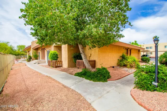 MLS: 6212058 Condo For Sale