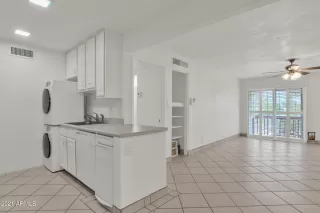 Photo #5: 6212084 Listing