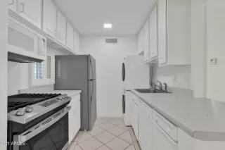 Photo #6: 6212084 Listing