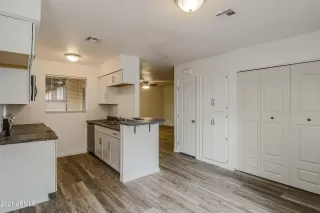 Photo #6: 6212149 Listing 