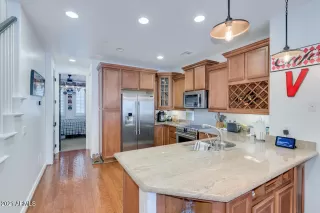 Photo #1: 6212341 Listing