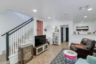 Photo #3: 6212341 Listing