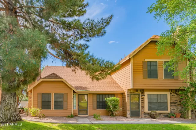 MLS: 6212347 Condo For Sale