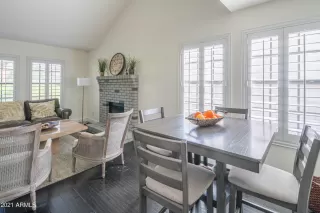 Photo #4: 6212347 Listing