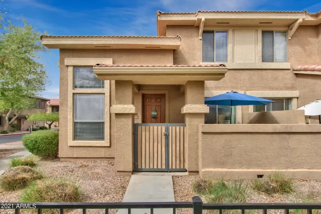 MLS: 6212360 Condo For Sale