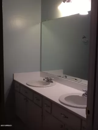 Photo #2: 6212373 Listing