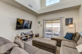 Photo #2: 6212428 Listing