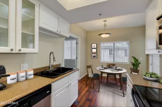 Photo #4: 6212538 Listing