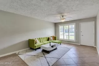 Photo #2: 6212674 Listing