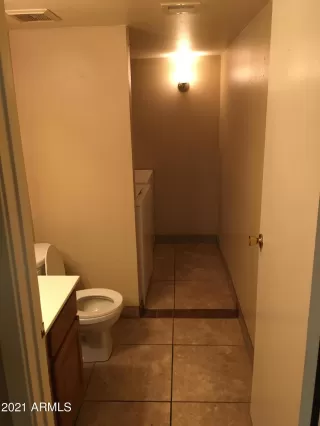 Photo #4: 6212721 Listing