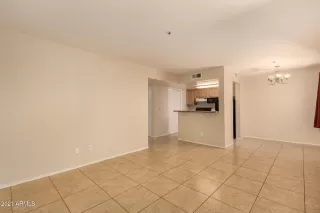 Photo #4: 6212724 Listing