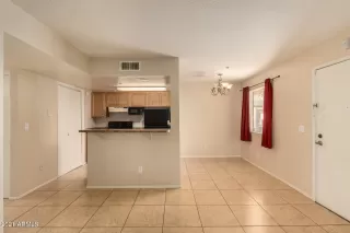 Photo #5: 6212724 Listing