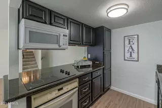 Photo #5: 6212806 Listing 