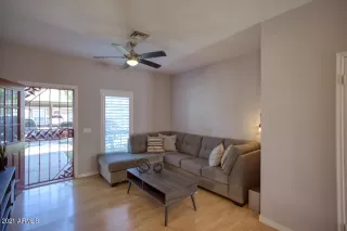 Photo #2: 6212814 Listing