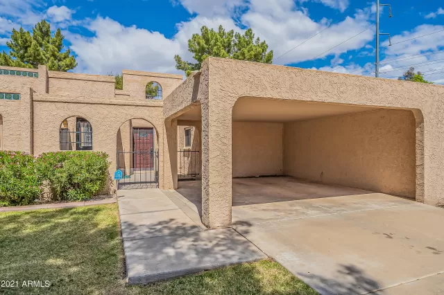 MLS: 6212880 Condo For Sale