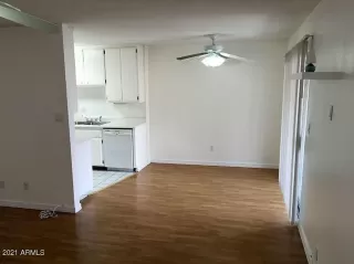 Photo #6: 6213057 Listing 