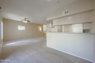 Photo #5: 6213075 Listing