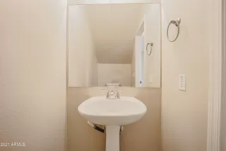 Photo #6: 6213075 Listing