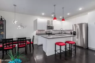 Photo #5: 6213156 Listing 