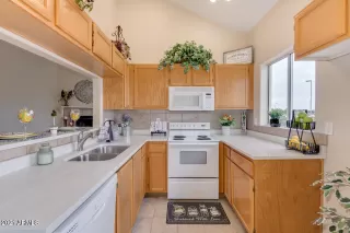 Photo #3: 6213192 Listing 