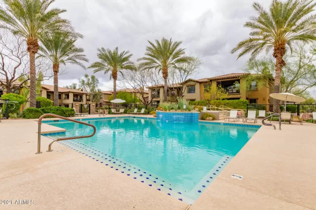 MLS: 6213294 Condo For Sale