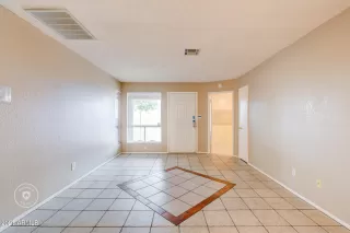 Photo #4: 6213297 Listing 