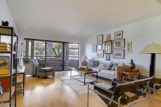 Photo #2: 6213334 Listing