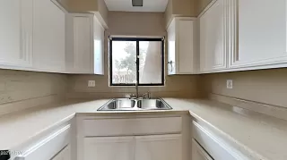 Photo #5: 6213366 Listing