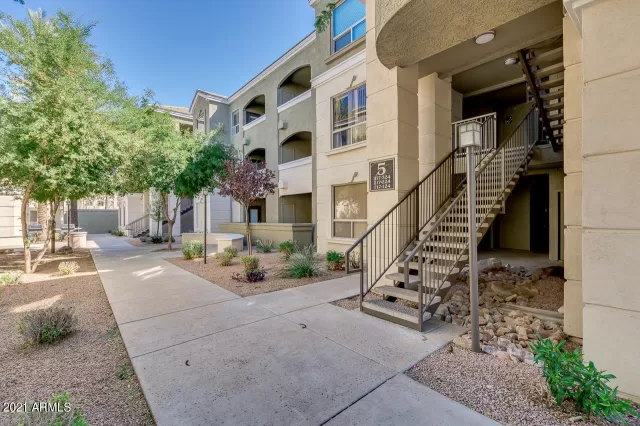 MLS: 6213379 Condo For Sale