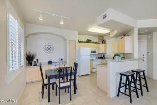 Photo #4: 6213379 Listing 