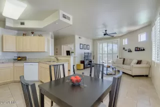 Photo #5: 6213379 Listing 