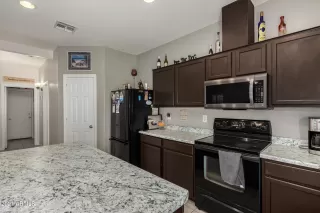 Photo #6: 6213485 Listing 