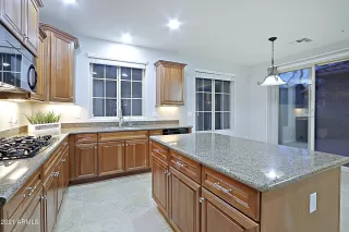 Photo #5: 6213565 Listing 