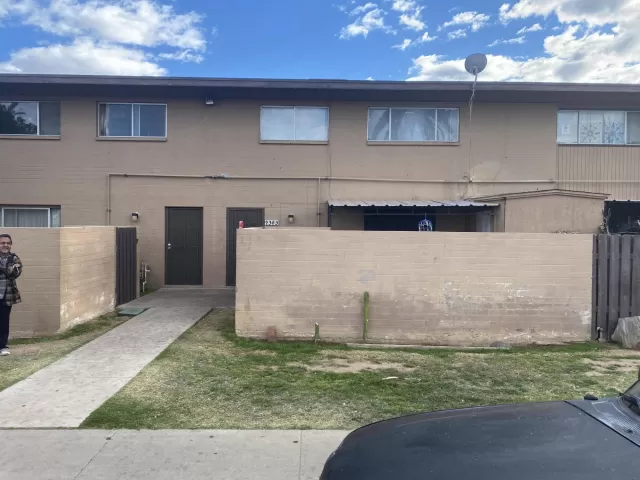 MLS: 6213581 Condo For Sale