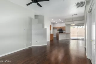 Photo #4: 6213691 Listing