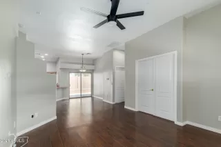 Photo #5: 6213691 Listing