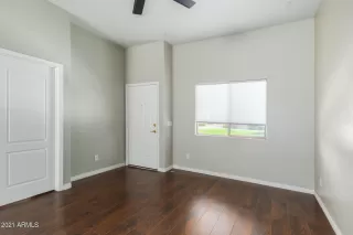 Photo #6: 6213691 Listing