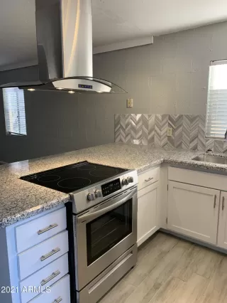 Photo #5: 6213972 Listing