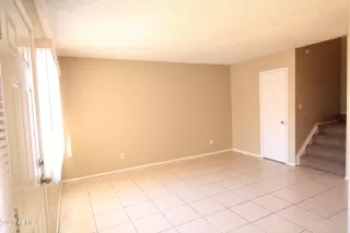 Photo #4: 6213998 Listing