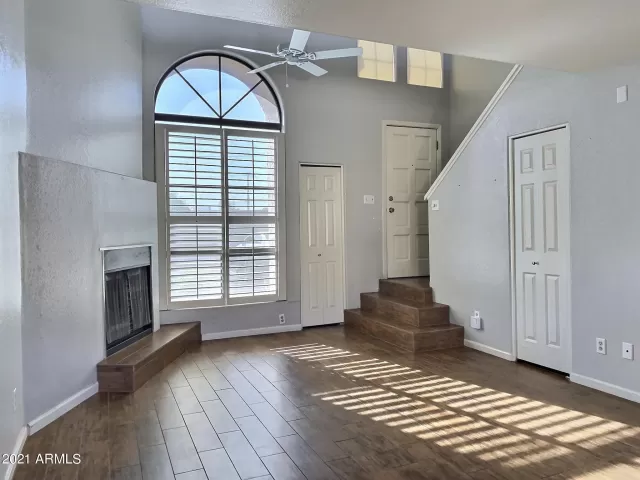 MLS: 6214054 Condo For Sale