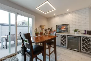 Photo #3: 6214139 Listing